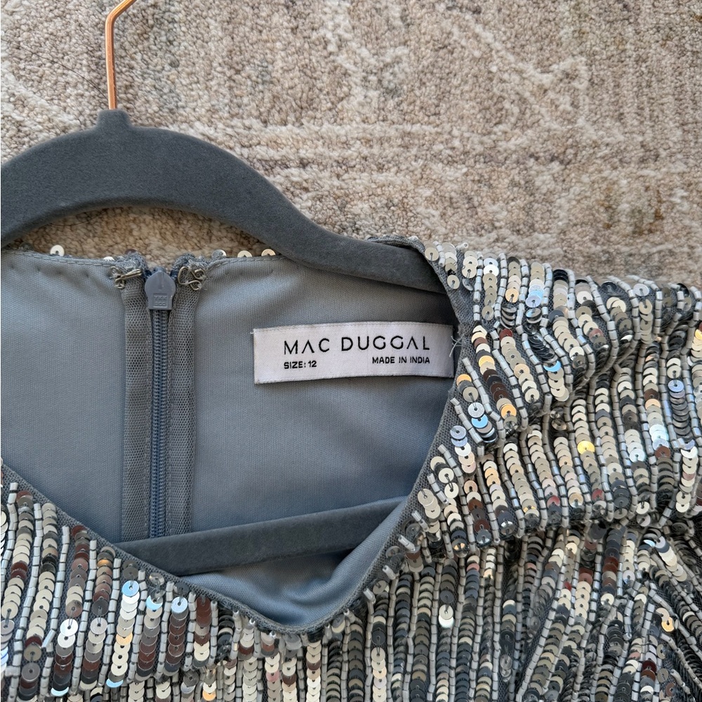 Mac Duggal Silver Beaded Long-Sleeve Evening Dress - Picture 4 of 6